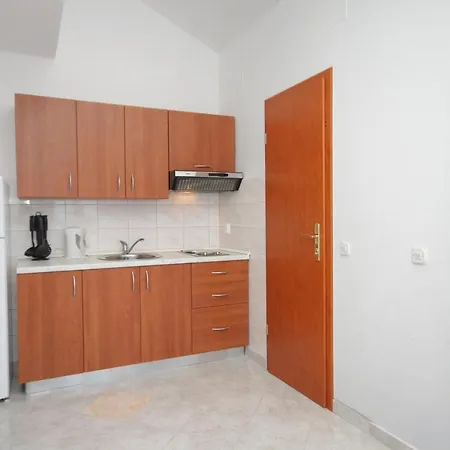 5458c Apartman Njivice