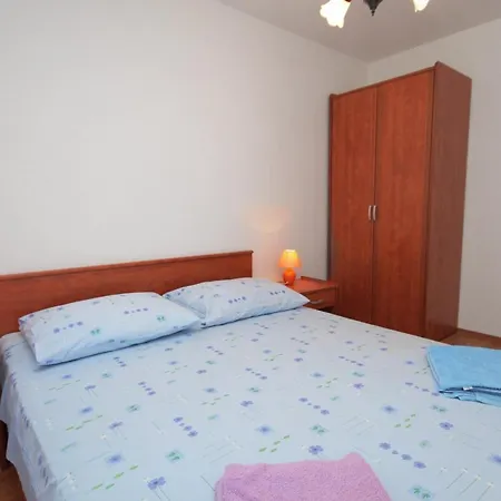 5458c Apartment